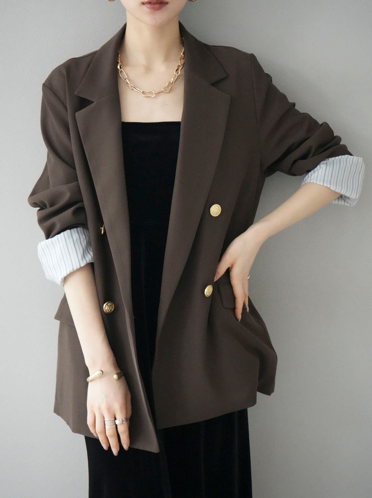 SET]ゴールドボタンダブルジャケット+フロントスリットベロアキャミ
