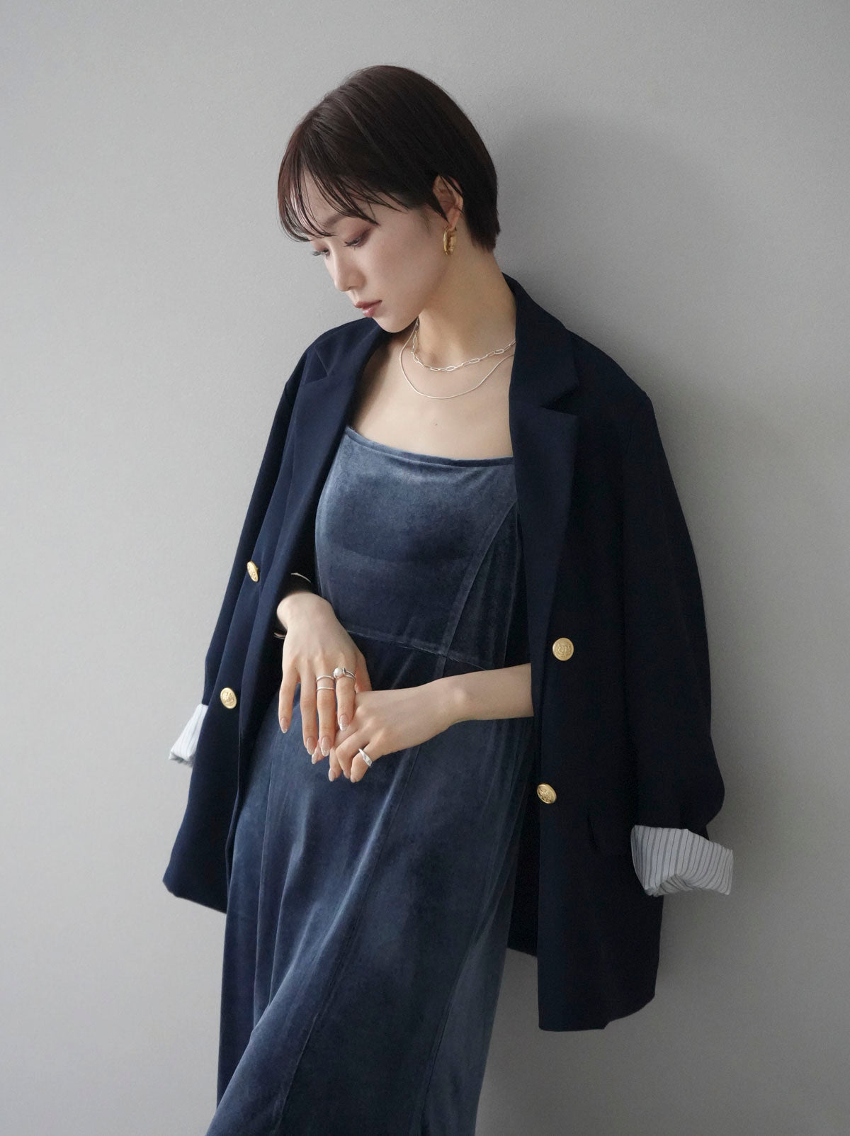 SET]ゴールドボタンダブルジャケット+フロントスリットベロアキャミ