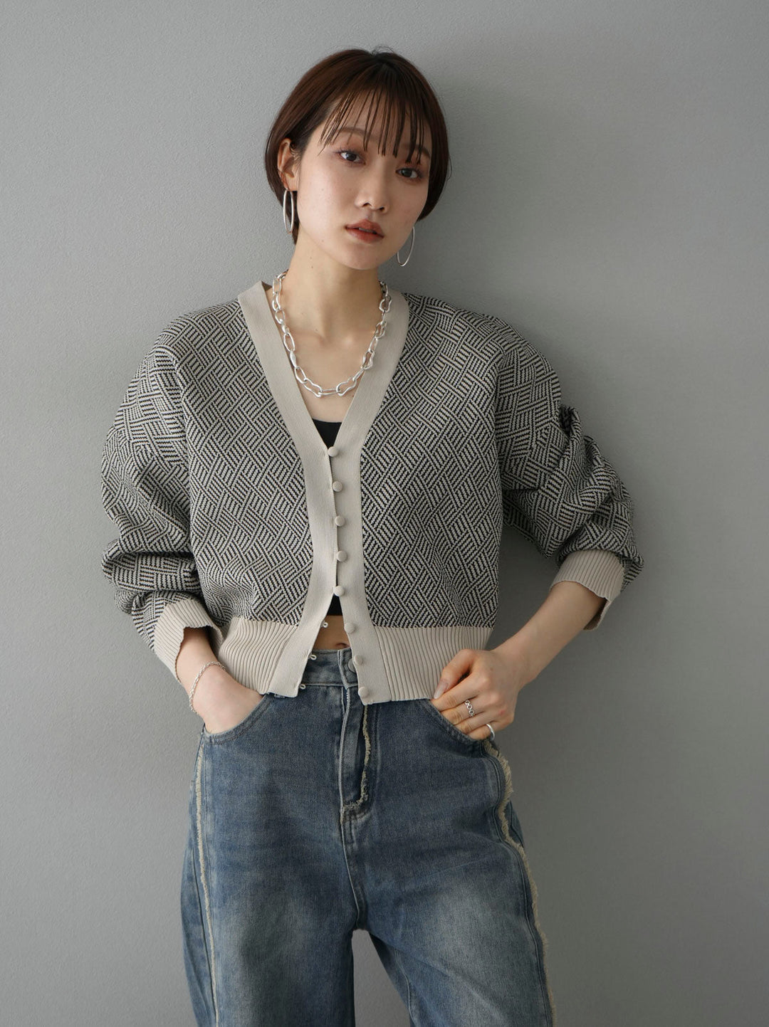 [SET] Geometric pattern polyester knit cardigan + fringe boyfriend denim (2set)