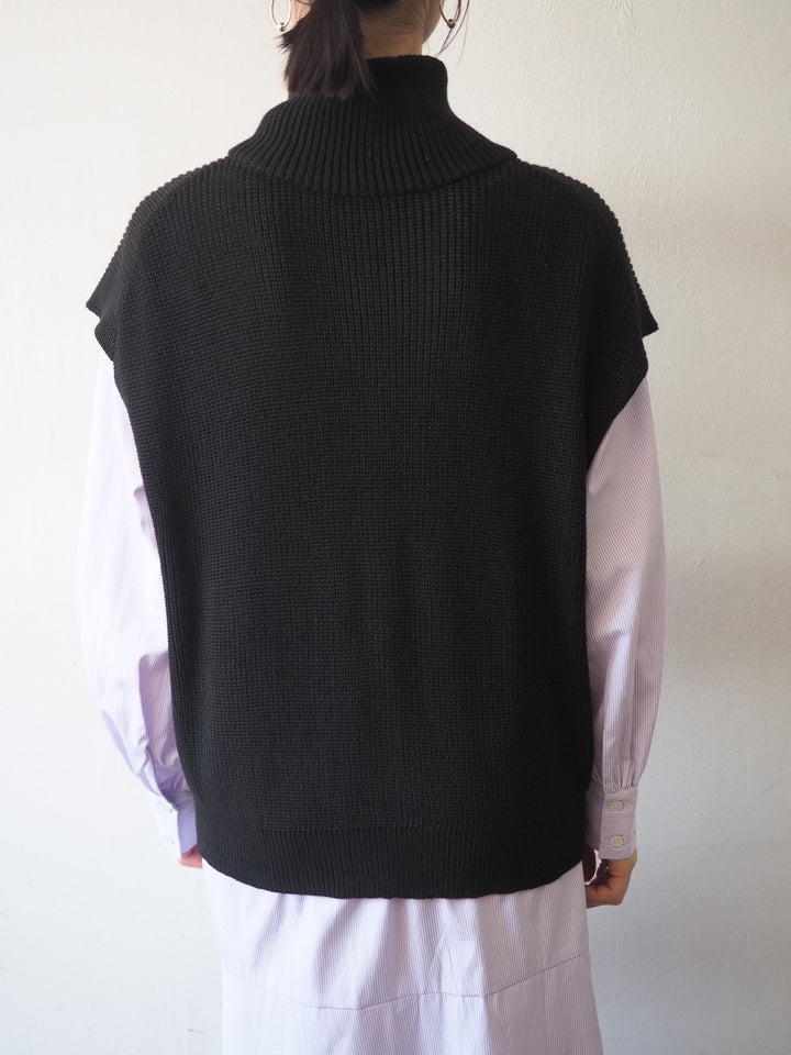 [Ready to ship] High neck zip knit vest/black