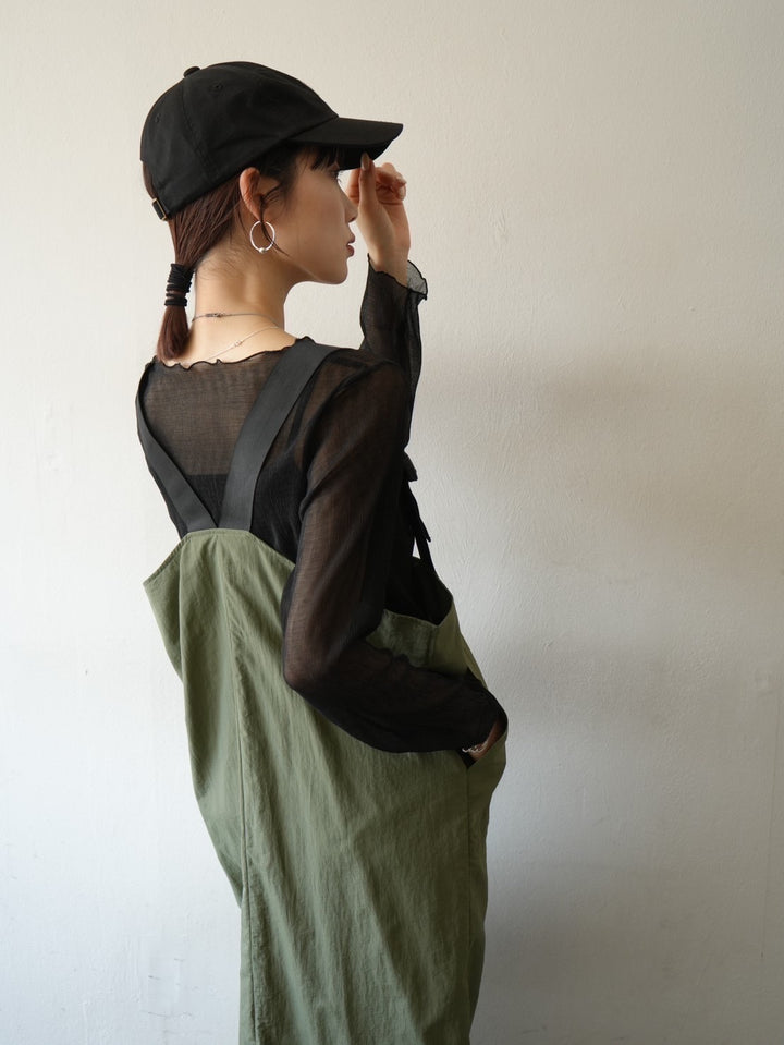 正面拉鍊尼龍毛衣裙/卡其色