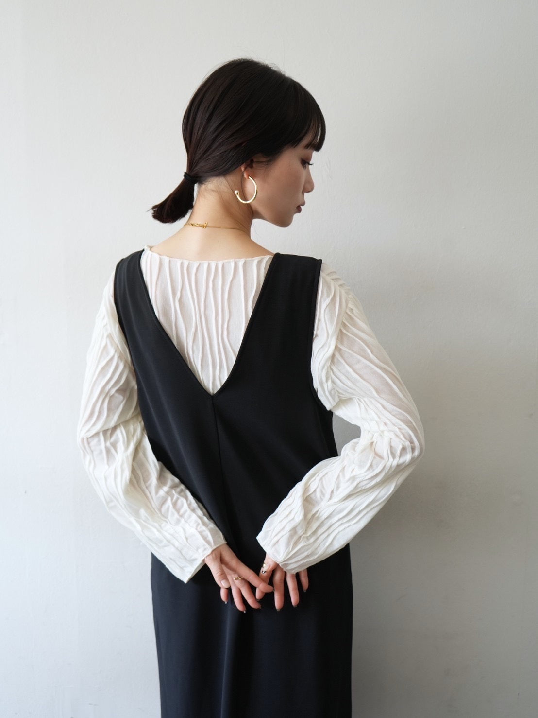 予約]マルチWAYジップデザインワンピース/ブラック – Lumier