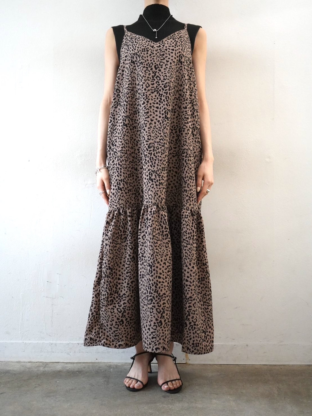 [Pre-order] Animal print tiered camisole dress/beige