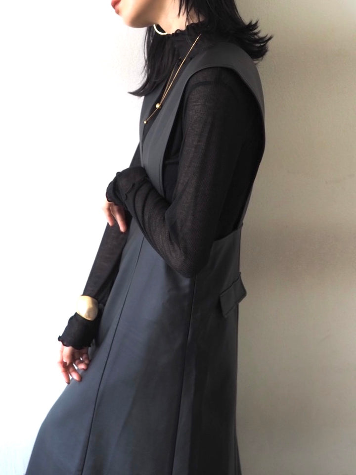 【預約】皮質套頭裙/黑色