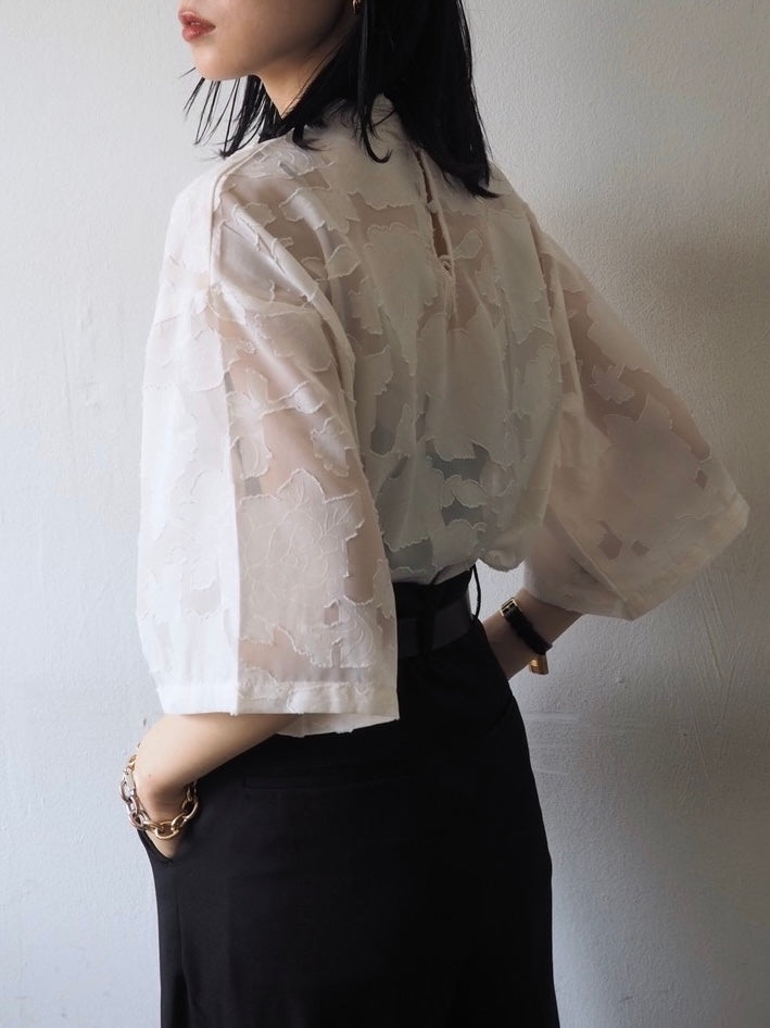 【預訂】透明提花半袖上衣/象牙色