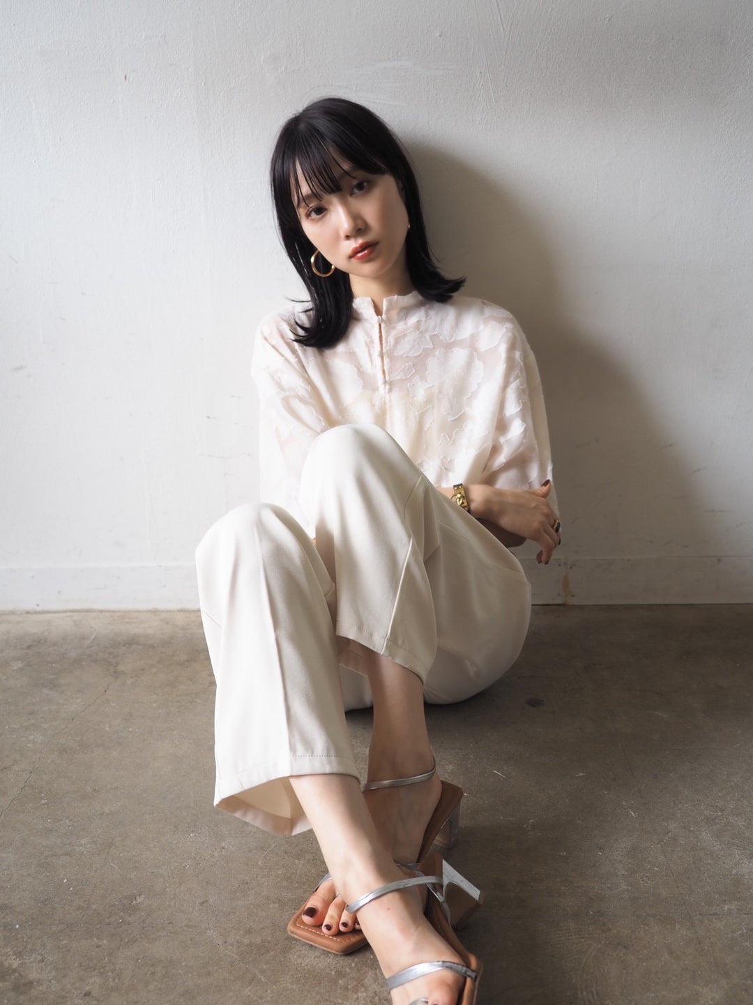 【預訂】透明提花半袖上衣/象牙色