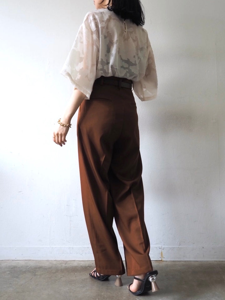 【預訂】透明提花半袖上衣/象牙色