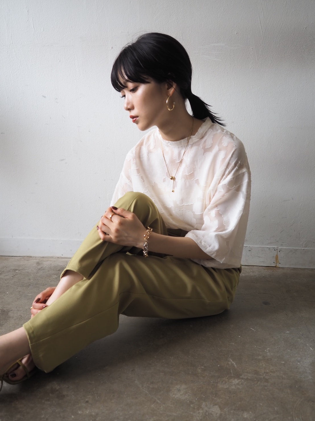 【預訂】透明提花半袖上衣/象牙色