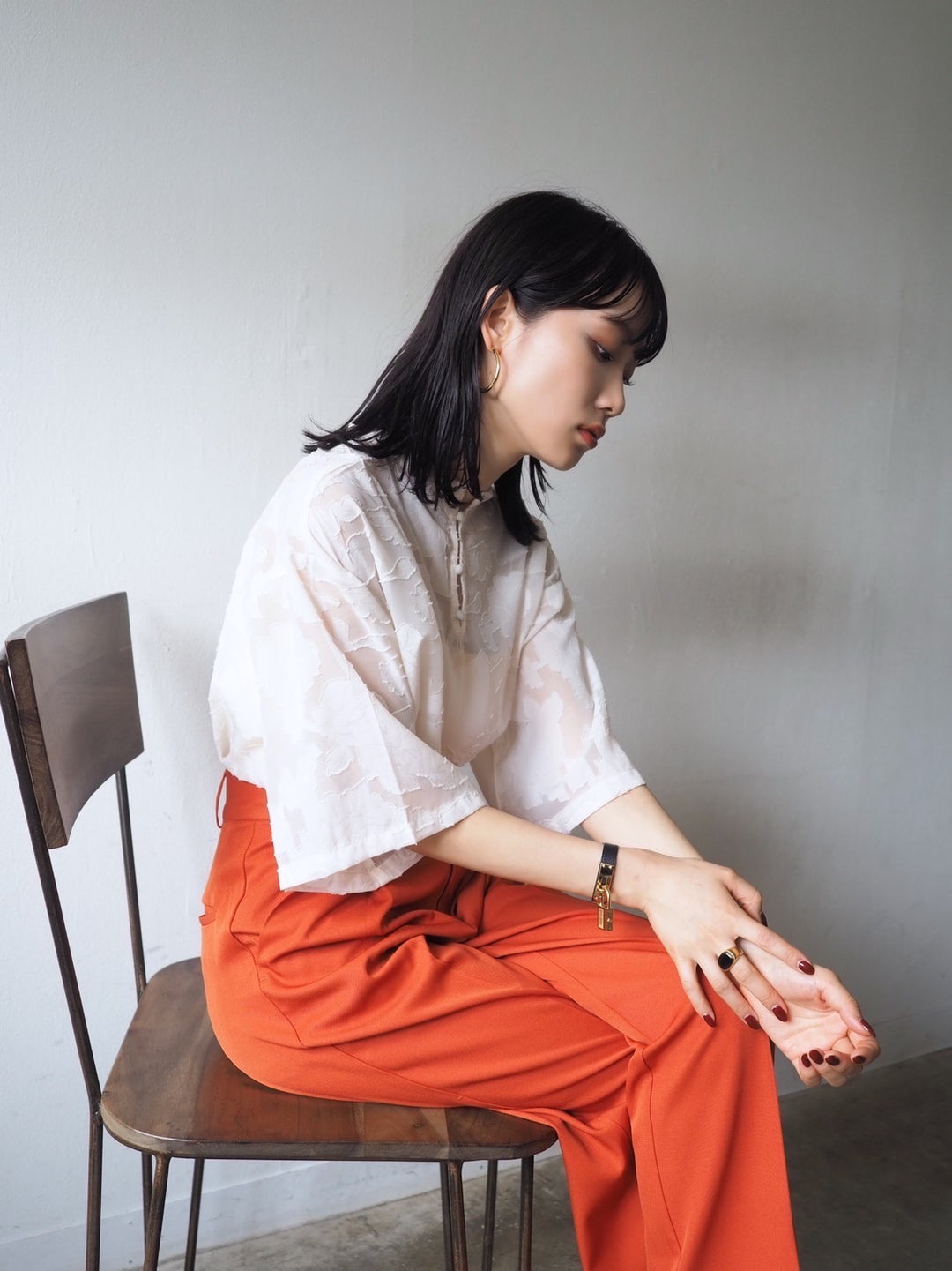 【預訂】透明提花半袖上衣/象牙色