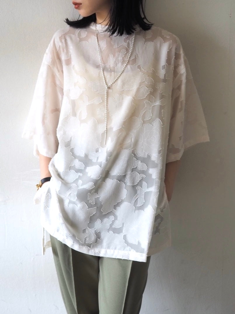 【預訂】透明提花半袖上衣/象牙色