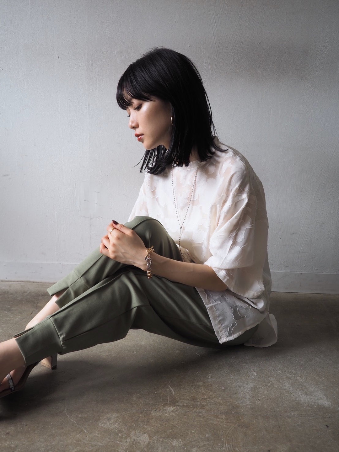 【預訂】透明提花半袖上衣/象牙色