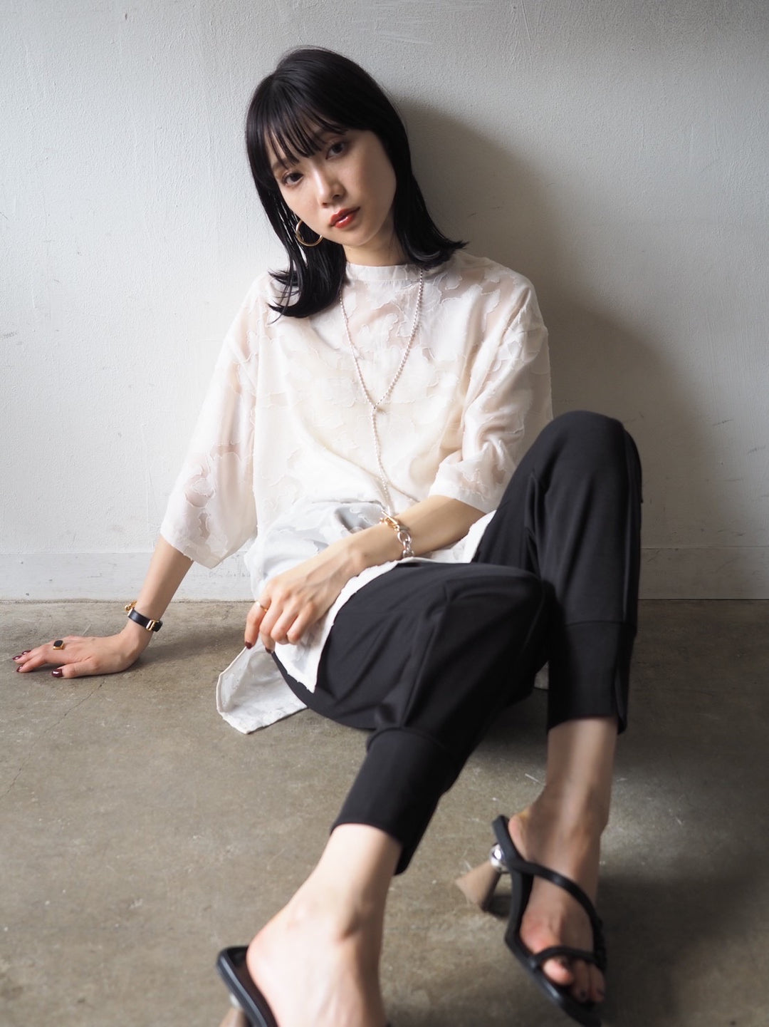 【預訂】透明提花半袖上衣/象牙色