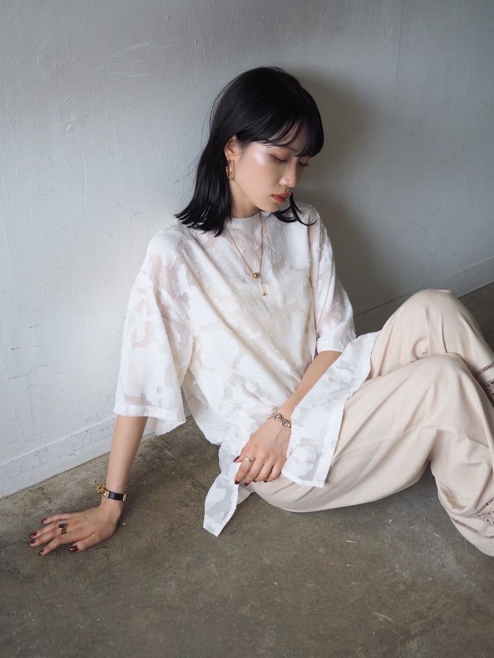 【預訂】透明提花半袖上衣/象牙色